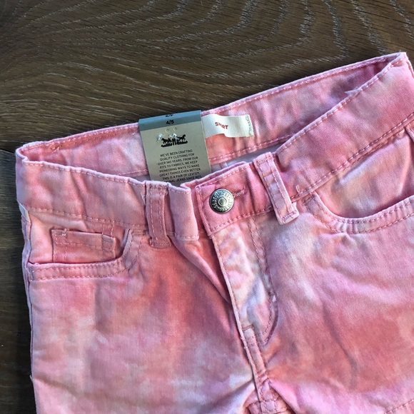 2 Pairs NWT Levi’s girls shorts - Picture 8 of 10